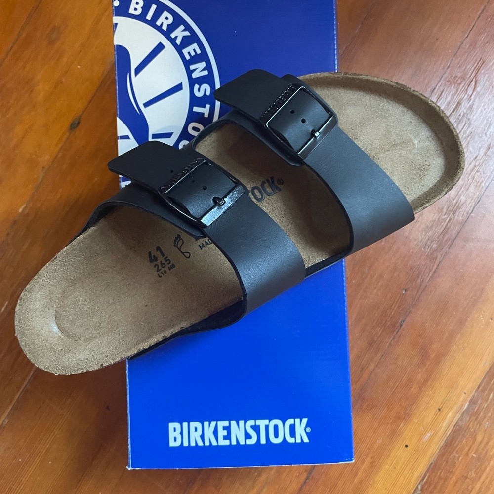 Birkenstock Arizona Vegan. Men’s size 41 (UK 7.5 / US 8). Black - never worn.